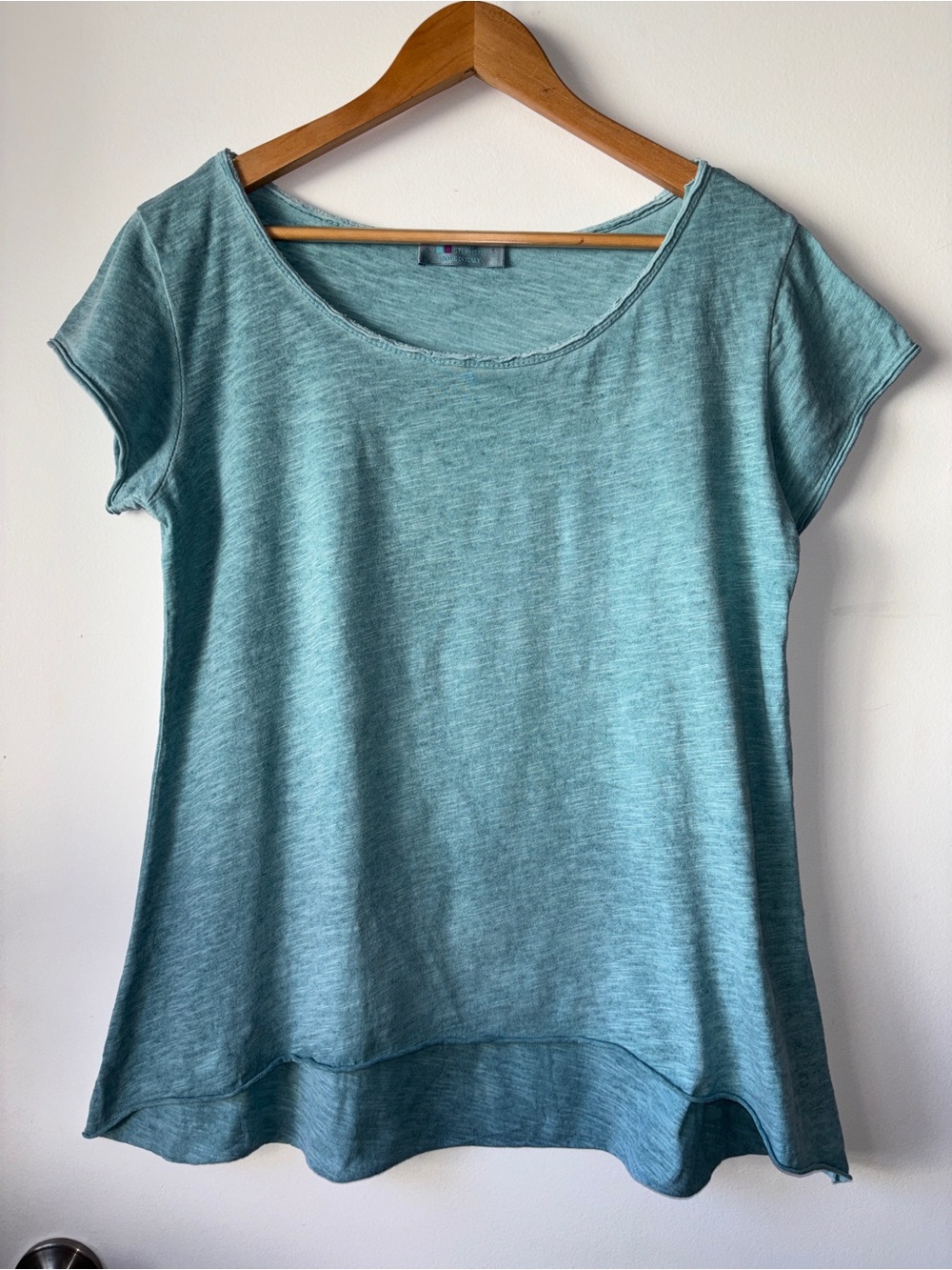 TINA Stephens Opal Hi Lo Crew Neck Tee (BSS126) in LAKE